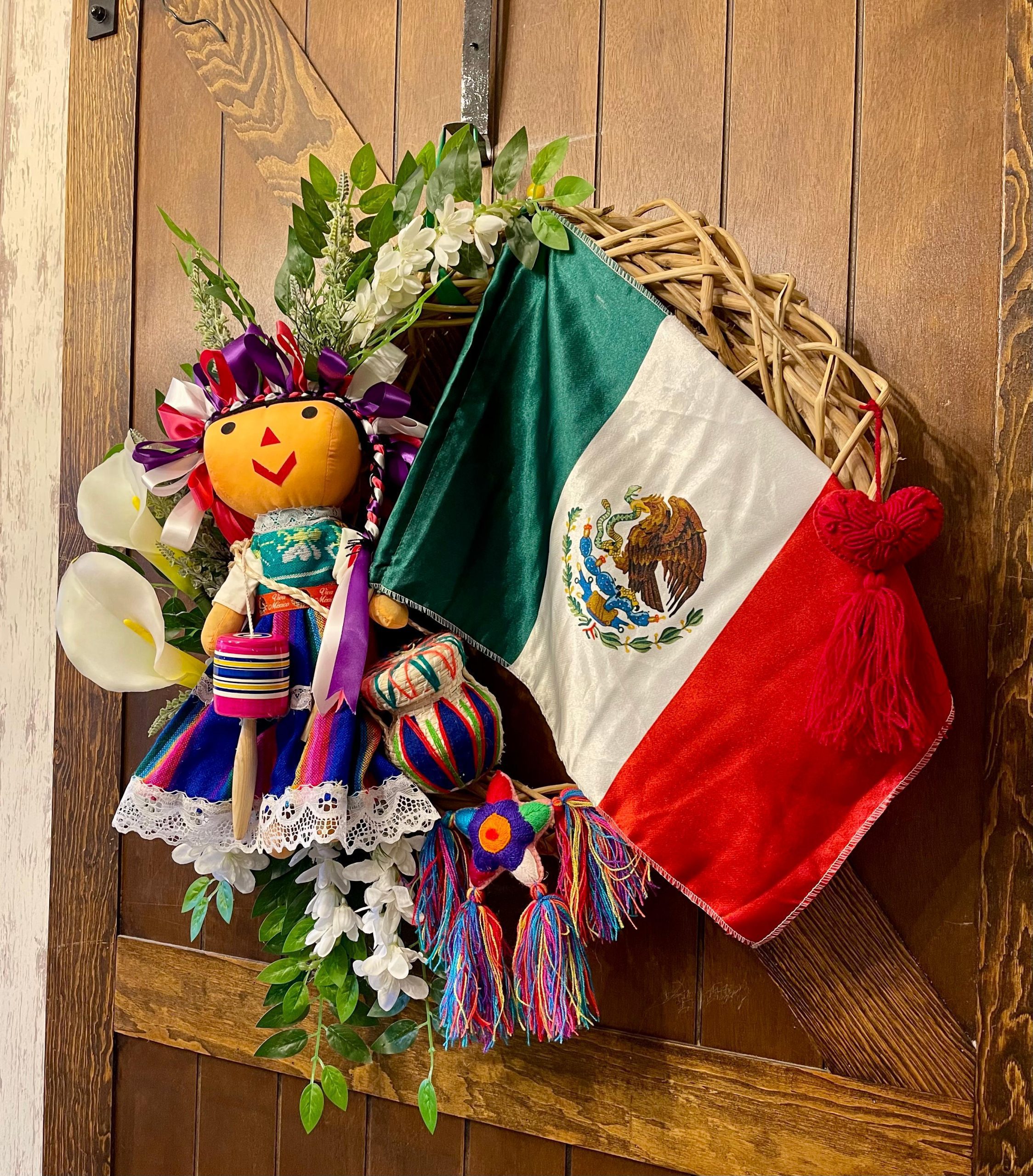 Corona de mes patrio no. 069 - Image 2