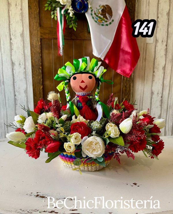 Arreglo floral de mes patrio no. 141