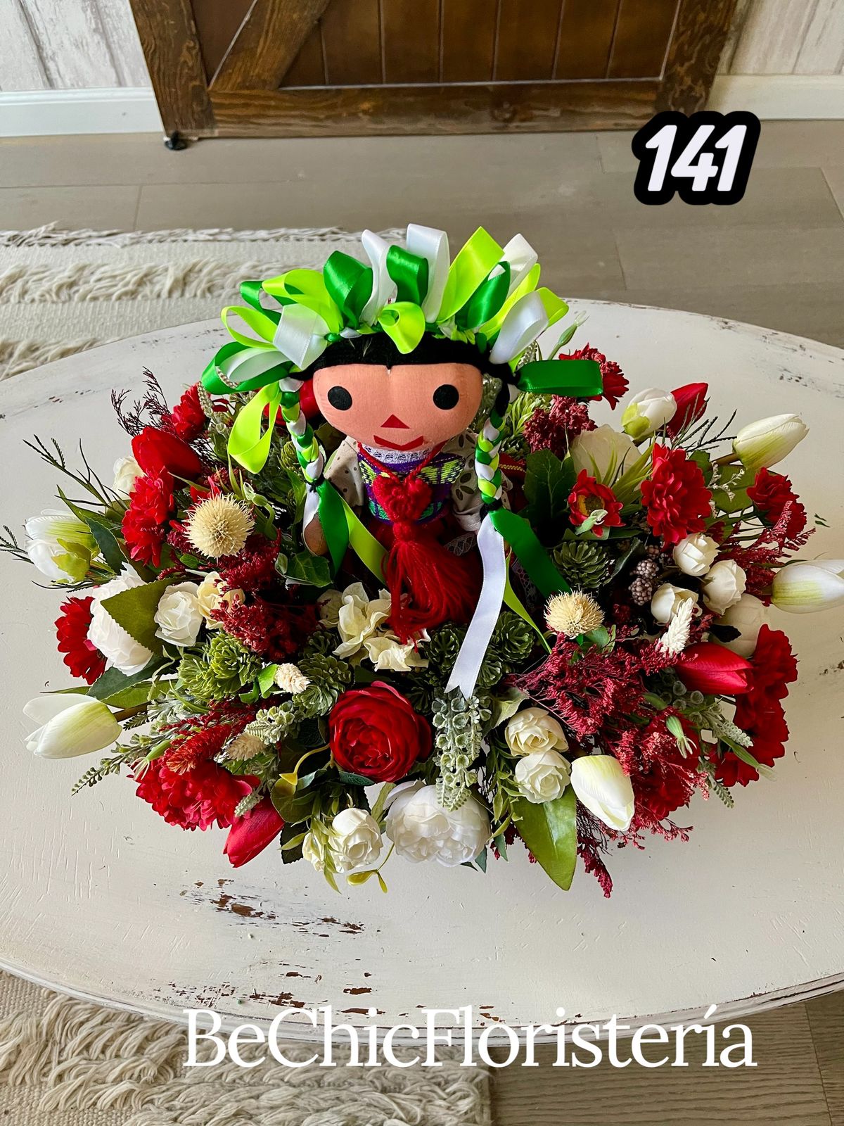 Arreglo floral de mes patrio no. 141 - Image 3